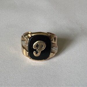 Vintage Men’s 10K Gold Onyx Mourning Ring